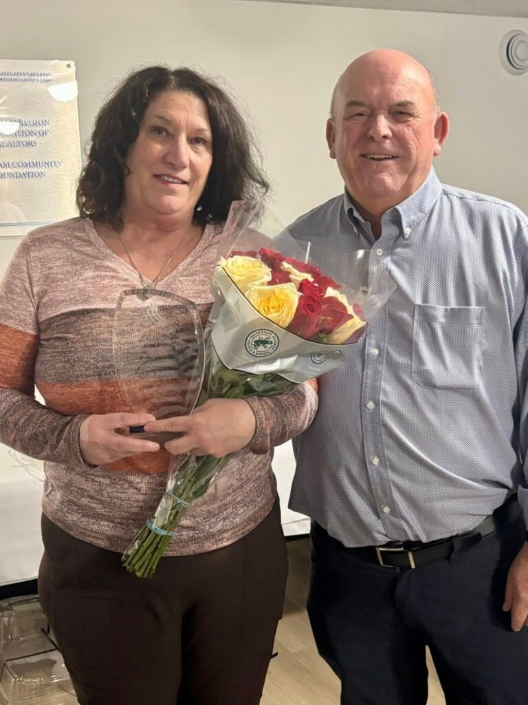 Volunteer of The Year 690450622 10241640579458473 4536563891207353836 N 768x1024